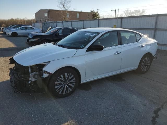 1n4bl4dv4rn334907 - 2024 Nissan Unknown Model