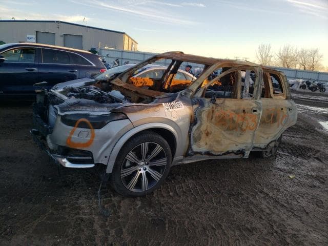 yv4l12pe3r1235603 - 2024 Volvo xc90 plus plus