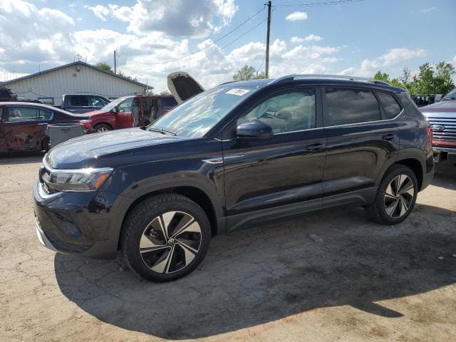 3vvvx7b2xrm072523 - 2024 Volkswagen taos s se