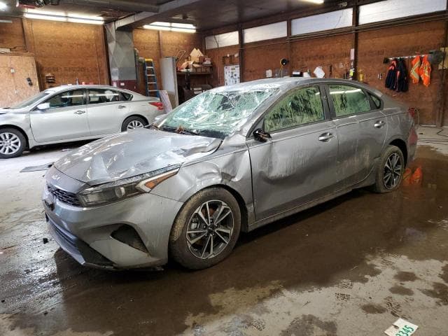 3KPF24AD5RE732917 - 2024 Kia FORTE