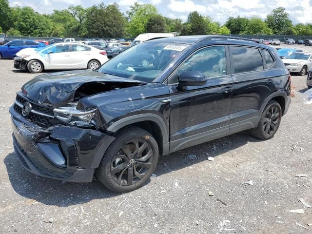 3VVJX7B22RM124015 - 2024 Volkswagen taos se