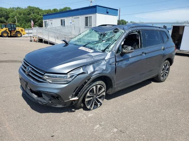 3VVFB7AX7RM033260 - 2024 Volkswagen TIGUAN