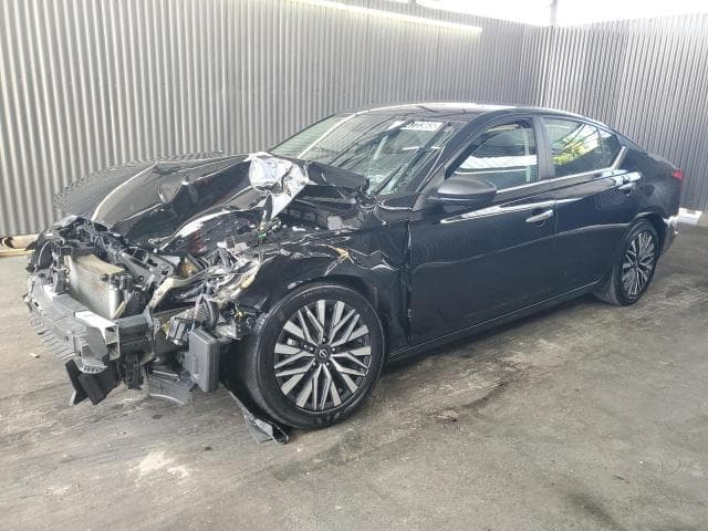 1n4bl4dv4rn383296 - 2024 Nissan Unknown Model
