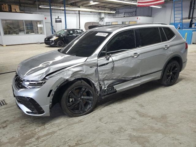 3VV8B7AX1RM165696 - 2024 Volkswagen tiguan
