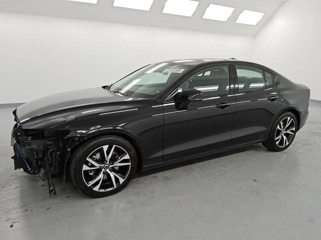 7jrl12fk2rg297115 - 2024 Volvo s60 core core