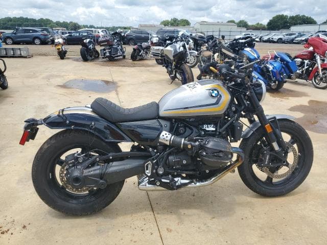 wb10n5301r6j62382 - 2024 Bmw r 12
