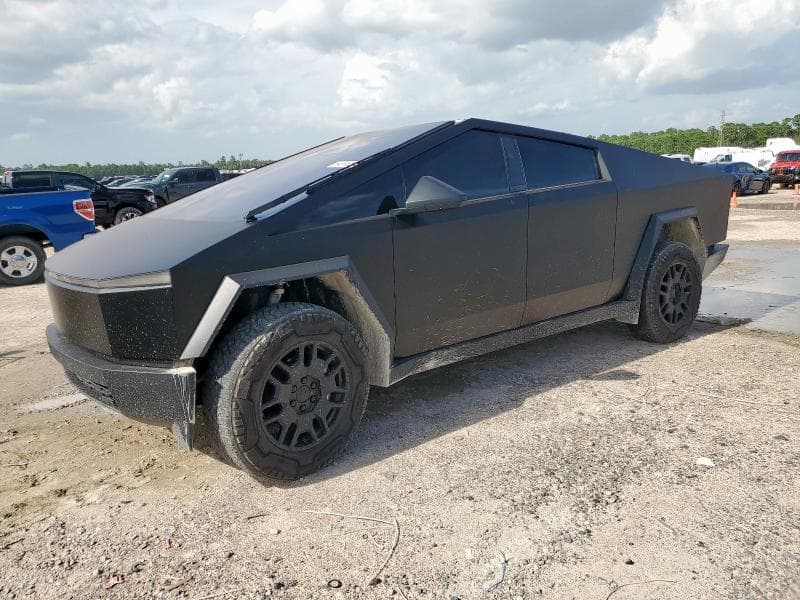 7g2cehed0ra005233 - 2024 Tesla Unknown Model