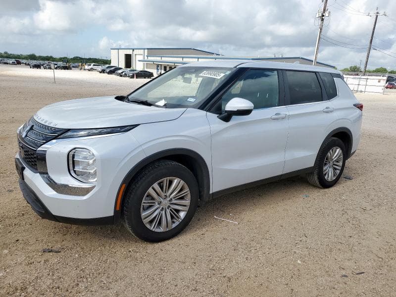 ja4j3ua88rz078844 - 2024 Mitsubishi Outlander Es 2024