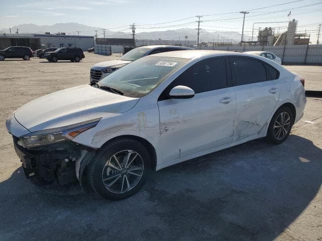 3KPF24AD4PE508583 - 2023 KIA FORTE