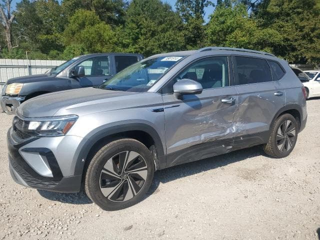 3VVVX7B26RM032729 - 2024 VOLKSWAGEN TAOS SE