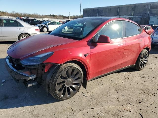 7SAYGDEF5PF800276 - 2023 Tesla MODEL Y