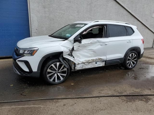 3VVYX7B26PM332782 - 2023 VOLKSWAGEN TAOS SE