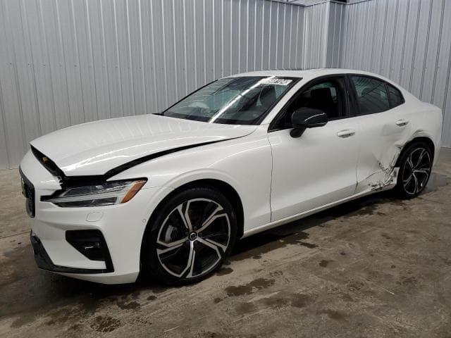 7JRL12TL4RG305079 - 2024 VOLVO S60 PLUS