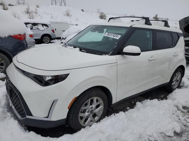 KNDJ23AU0P7870768 - 2023 KIA SOUL