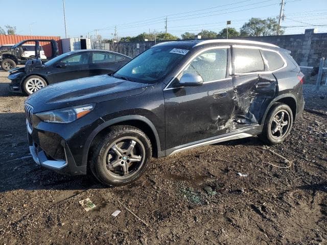 WBX73EF03R5Z44906 - 2024 BMW X1